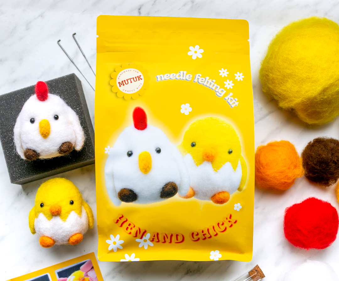 Easter Hen and Chick Needle Felting Kit