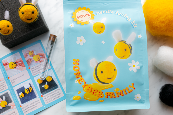 Honeybees Needle Felting Kit