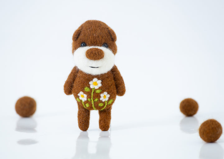 Needle Felted Brown Bear