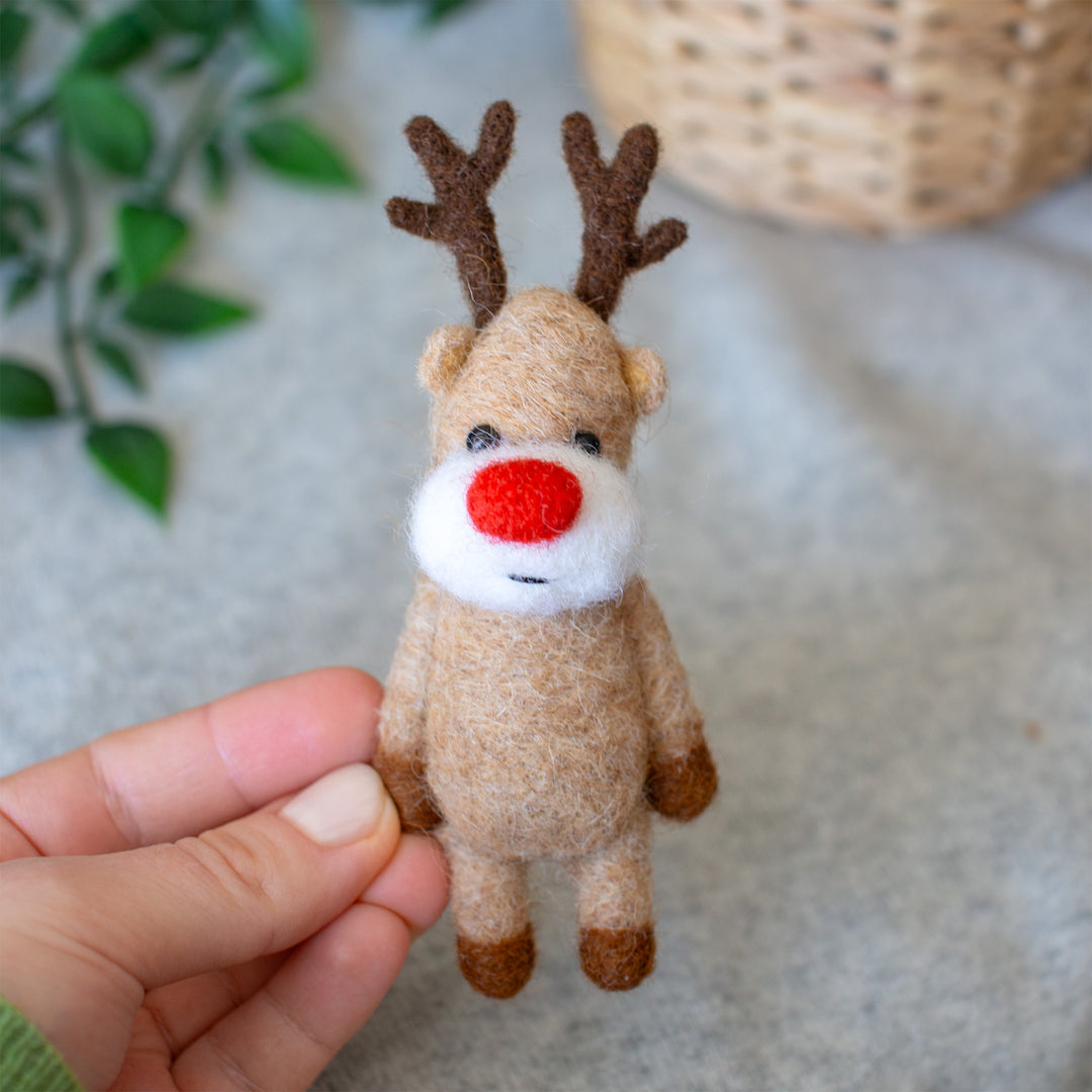 Felted Rudolph Reindeer Brooch - Needlefelted Christmas Reindeer Pin