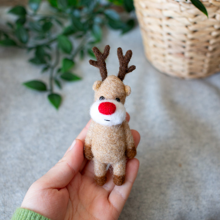 Felted Rudolph Reindeer Brooch - Needlefelted Christmas Reindeer Pin