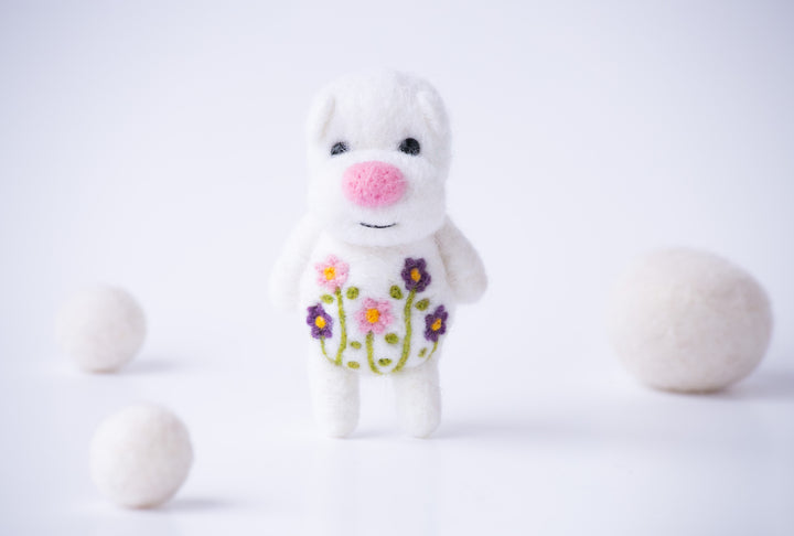 Needle Felted Daisy Bear