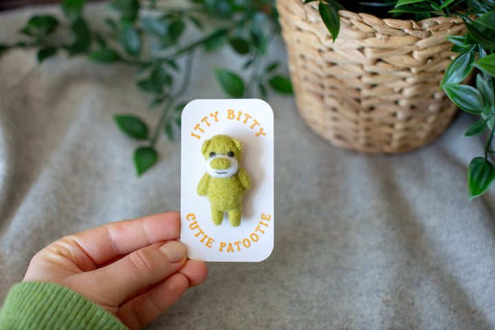 Felted Bear Brooch – Needle Felted Teddy Lapel Pin