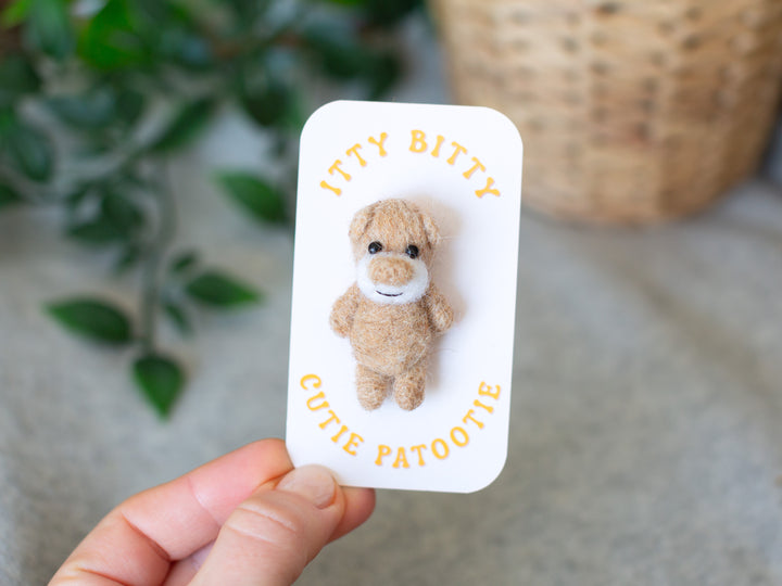 Wedding favor Bear Brooch - Felted light brown Teddy Bear Pin - His and hers babyshower