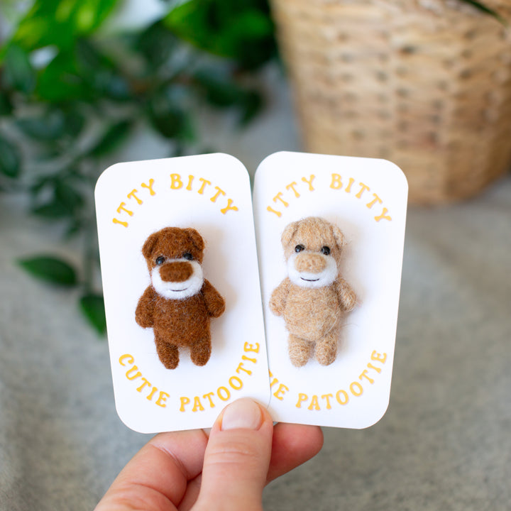 Wedding favor Bear Brooch - Felted light brown Teddy Bear Pin - His and hers babyshower